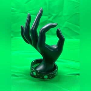 VINTAGE  MCM 1970s EBONY BLACK HORN SILVER BRASS INLAY BANGLE BRACELET POLKA DOT